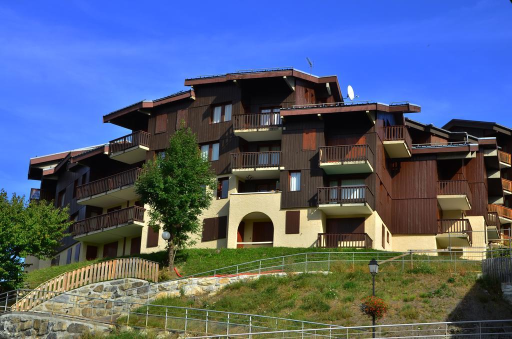 Le Pommeret Hotel La Plagne Exterior photo